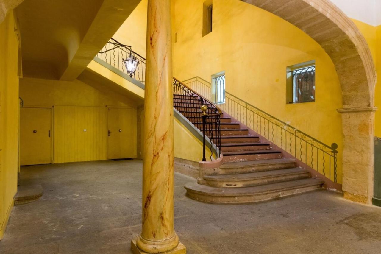 Anis Furnished Flat Daire Aix-en-Provence Dış mekan fotoğraf